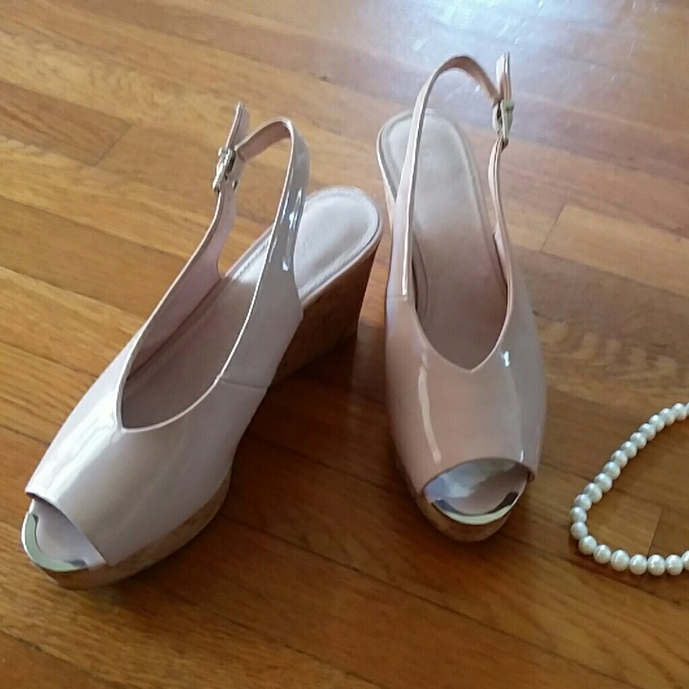Pale pink Cork wedge shoes